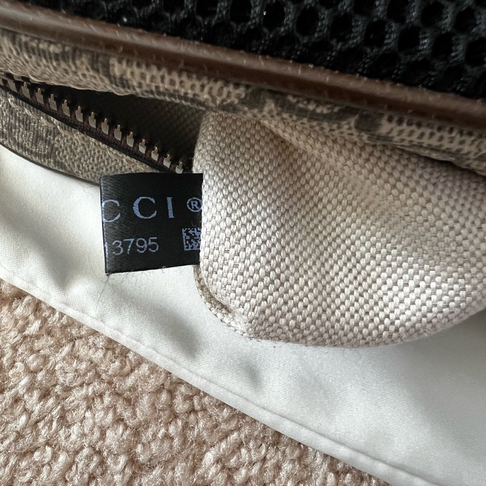 Gucci GG Supreme Web Canvas Belt Bag in Beige with Green & Red Stripe - Picture 10 of 13